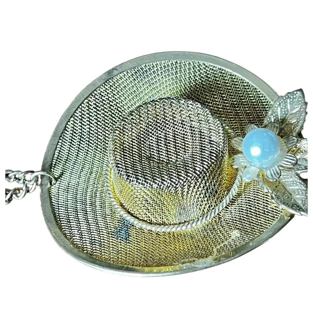 Vintage Gold Mesh Hat Brooch Sweater Guard With Faux Pearl & Leaf Accent Linked